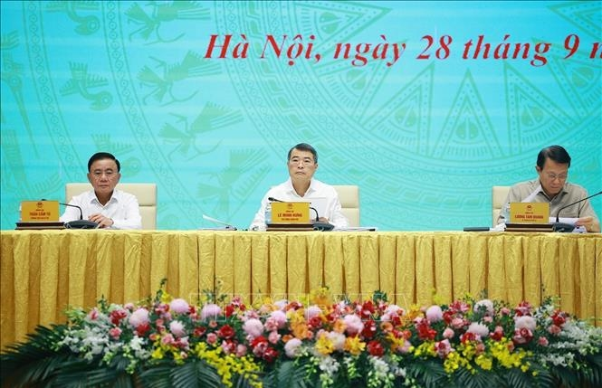 Thủ tướng Lê Minh Hưng chủ trì phiên họp chuyên đề về khoa học, công nghệ, đổi mới sáng tạo và chuyển đổi số đóng góp cho phát triển kinh tế - xã hội